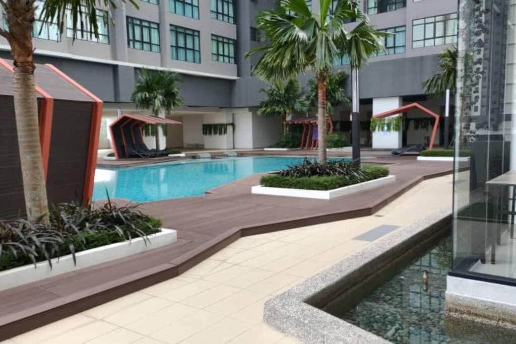 Conezion 3-Bedroom Condo @ Ioi City Mall Putrajaya Serdang  Eksteriør bilde